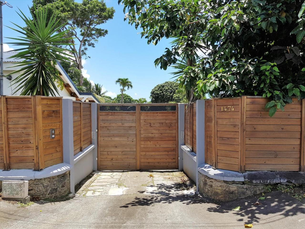 Habitation Villa Les Cassias Petit-Bourg Exterior foto